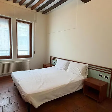 Casa Riccio Da Guest house Parma